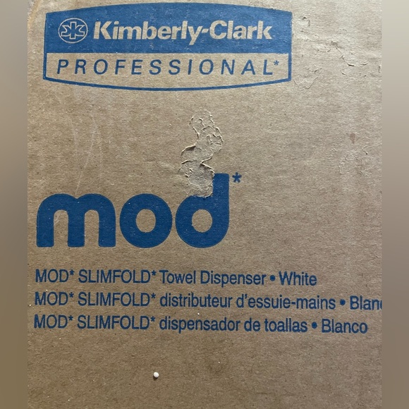 NIB Kimberly Clark Professional 34830 Mod Slimfold Folded Paper Towel Dispenser - Picture 3 of 9
